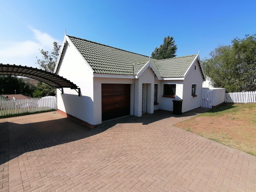 3 Bedroom Property for Sale in Hillside Free State